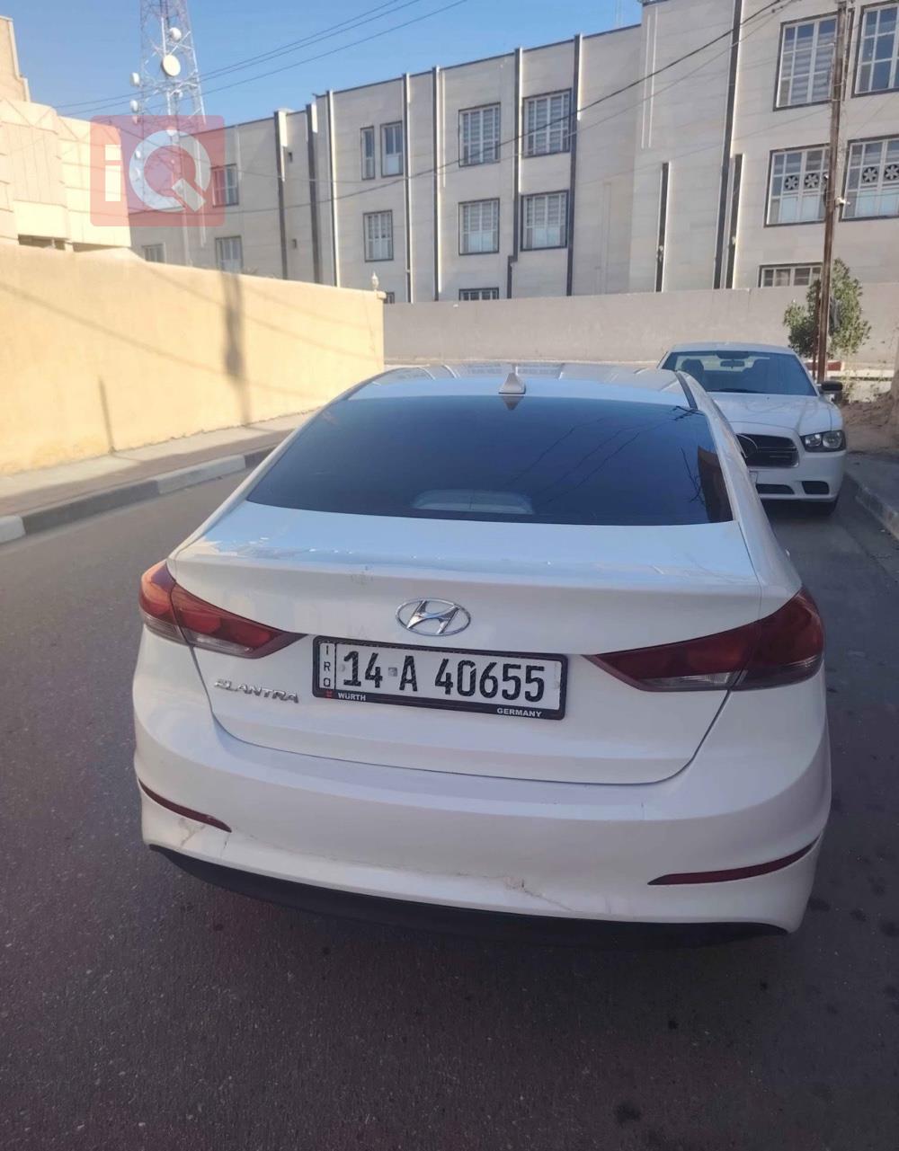 هیوندای ئەلەنترا
